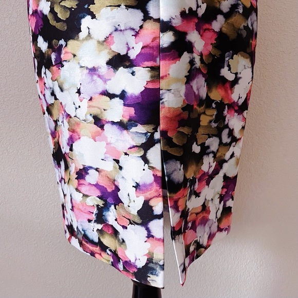 BADGLEY MISCHKA Floral Printed Bow Front Cocktail - Picture 7 of 12